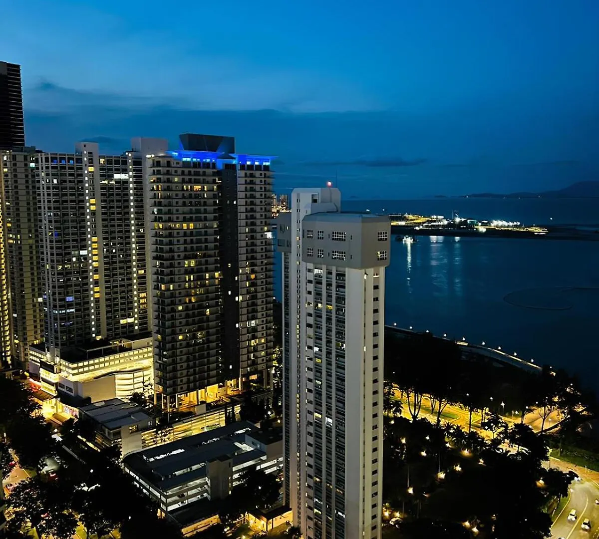 Apartman Mansion One L 7Pax 2R1B L Seaview L Gleneagles L By Perfectsweethome George Town